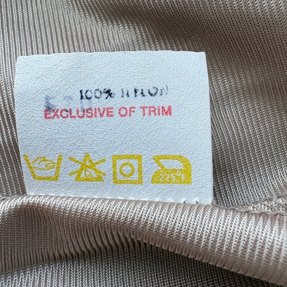 Vintage Darling Body Fashions USA Lace Trim Maxi Robe Sz M Champagne Style 2033 - Picture 7 of 8